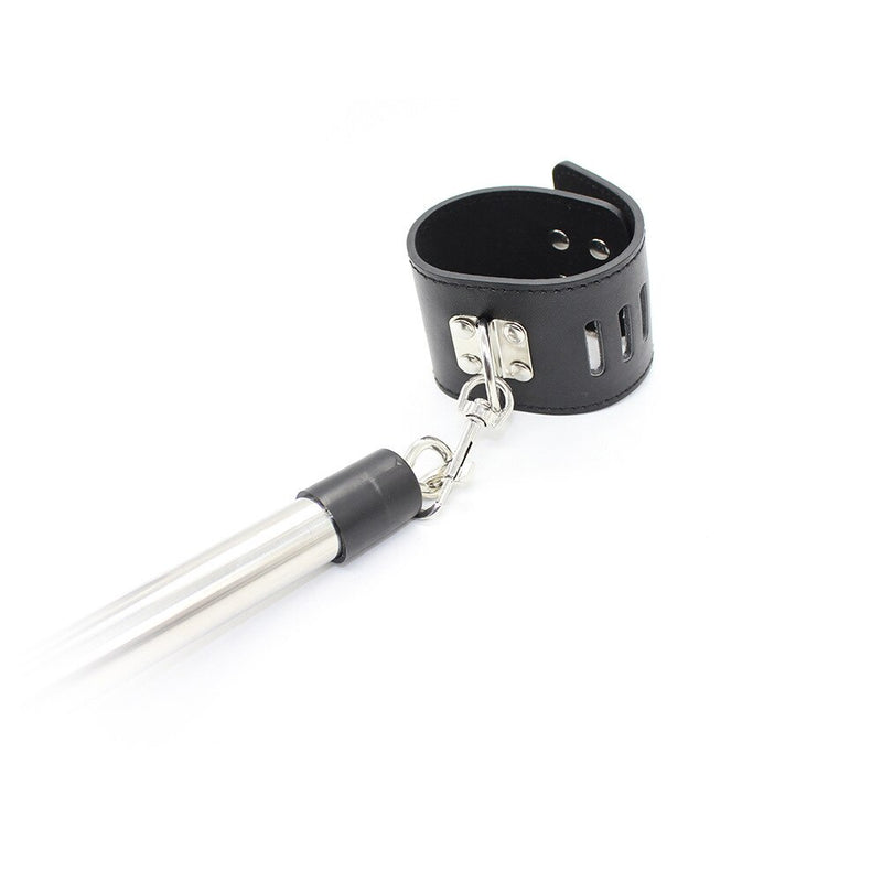 Leather Lockable Handcuffs Strap with Metal Spreader Bar